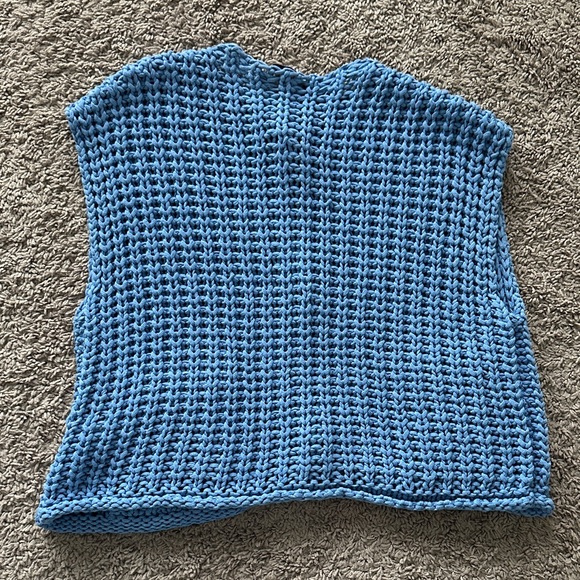 Zara Blue Knit Vest - Picture 2 of 2